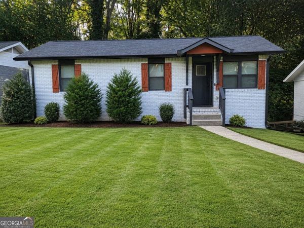 1385 Plaza Avenue SW, Atlanta, GA 30310