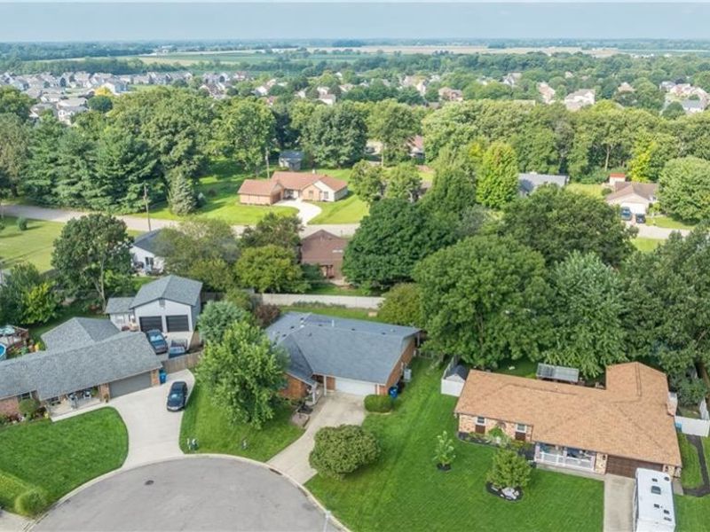3710 Teakwood Road, Tipp City, OH 45371 Photo 5