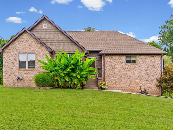344 Deepwood Trl, Clarksville, TN 37042
