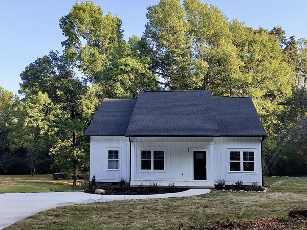 440 Hotwater Road , Soddy Daisy, TN 37379