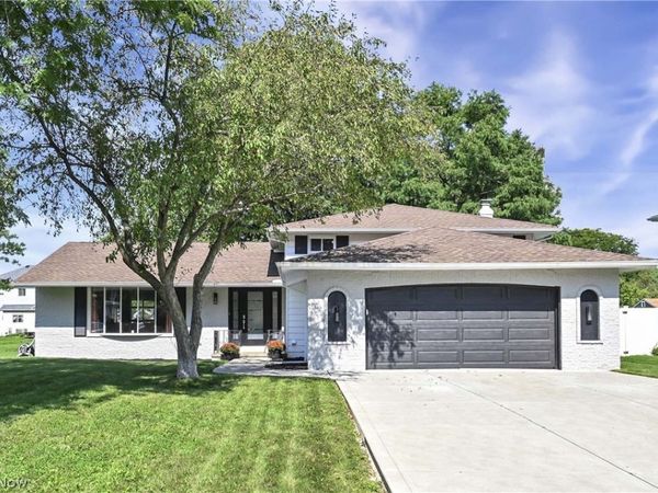 17100 Partridge Drive , Strongsville, OH 44136