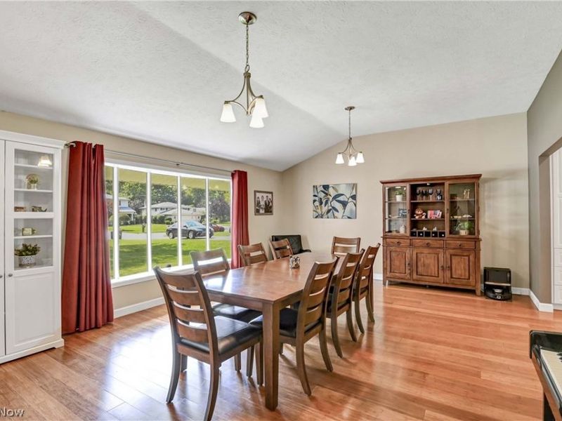 17100 Partridge Drive, Strongsville, OH 44136 Photo 9