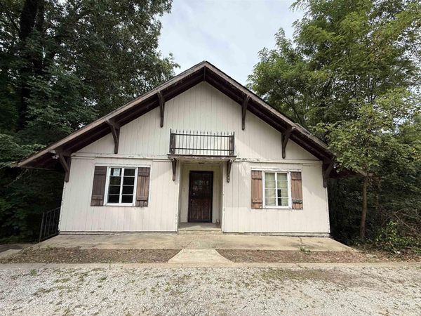 11985 State Highway 243 Road, Cloverdale, IN 46120