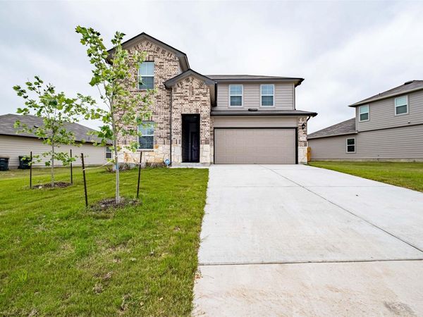 204 Lily Pond TRL, San Marcos, TX 78666