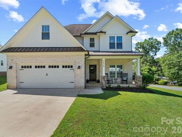 1215 Robinhood Lane , Kannapolis, NC 28081