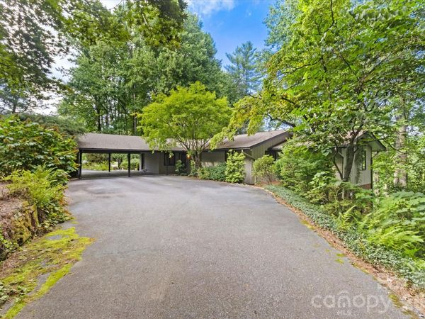 651 Glen Cannon Drive , Pisgah Forest, NC 28768