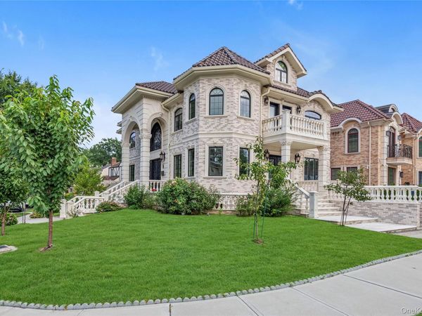 Queens Village, NY 11427