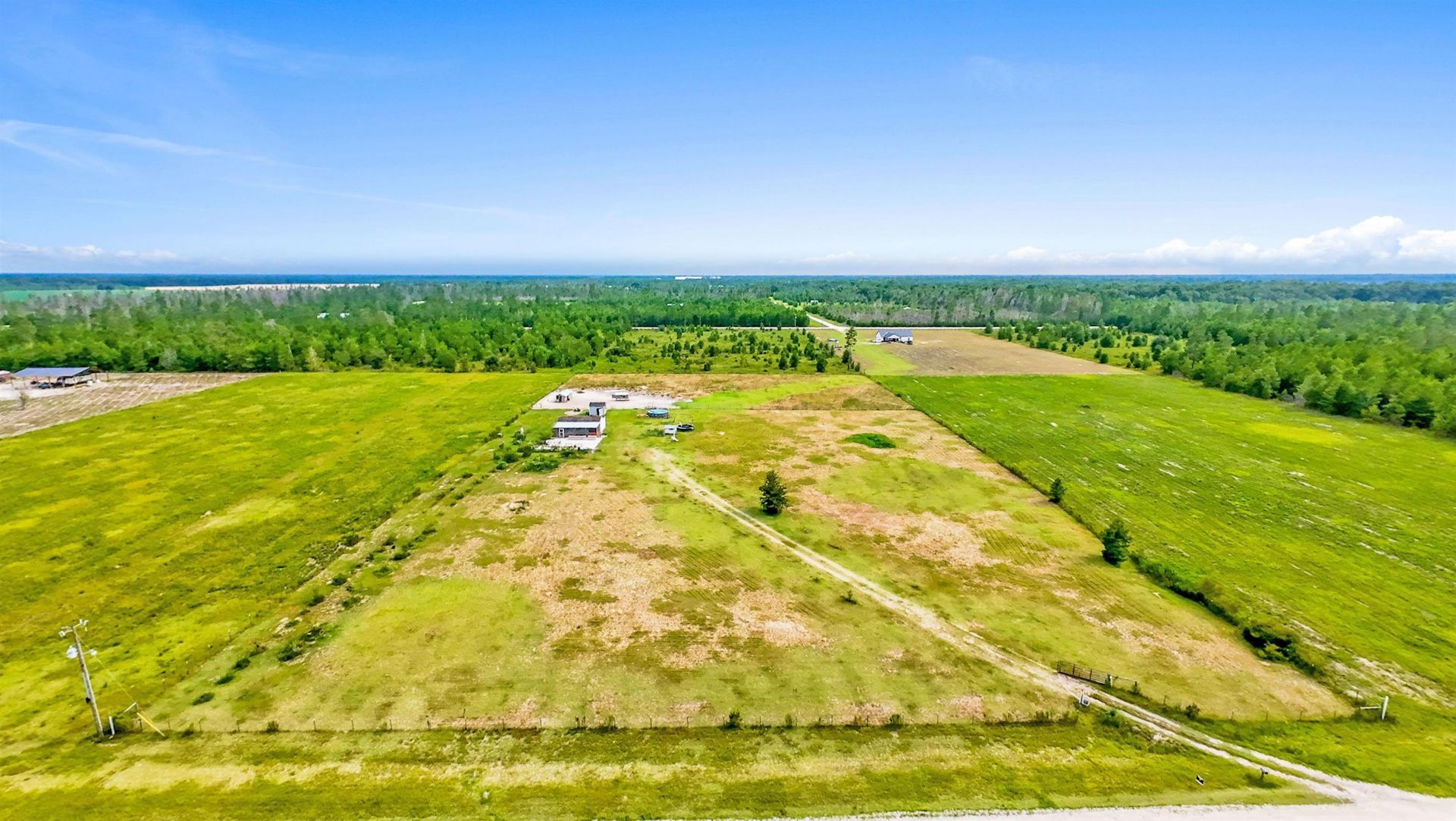 320 NE Loblolly Trail , Lee, FL 32059 Photo