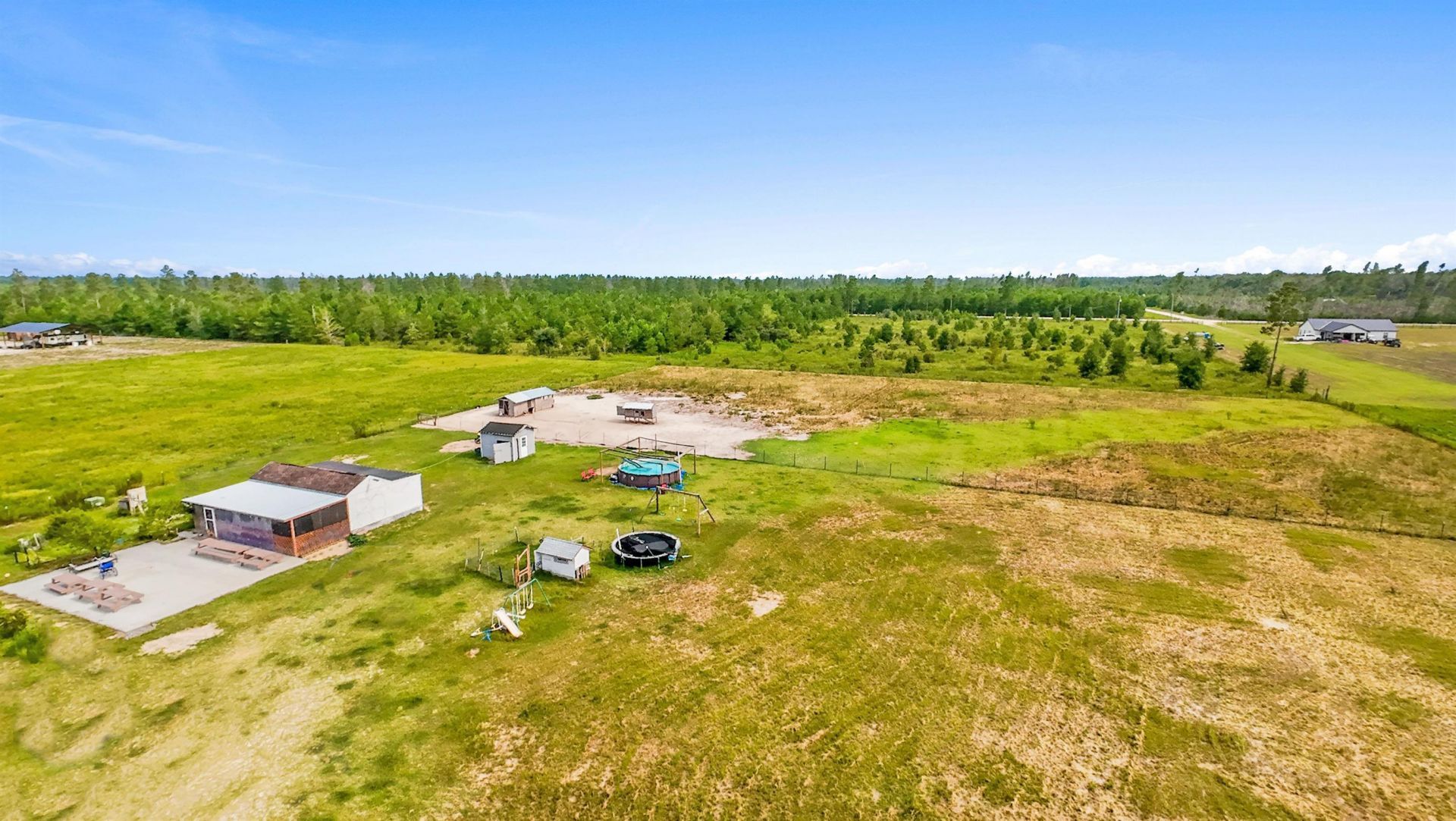 320 NE Loblolly Trail , Lee, FL 32059 Photo
