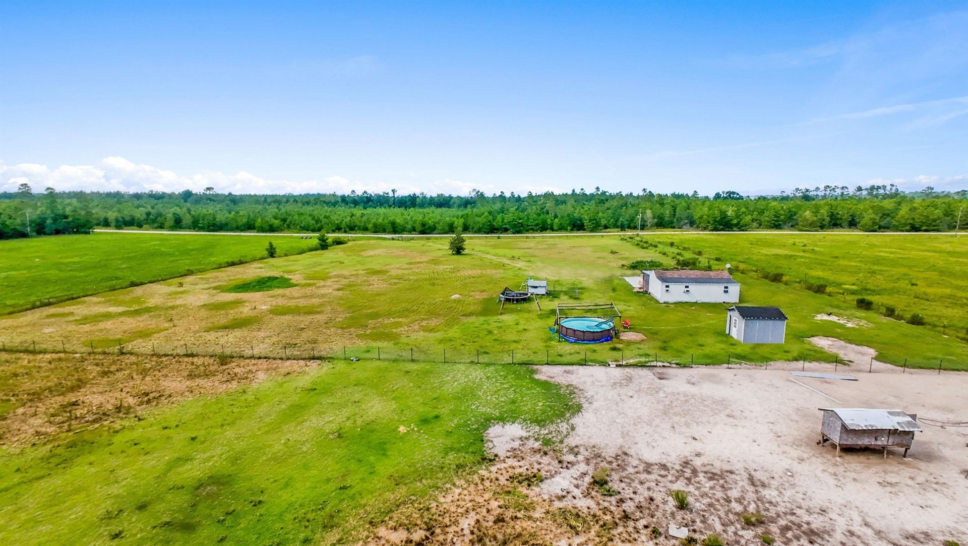 320 NE Loblolly Trail , Lee, FL 32059 Photo