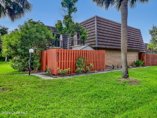 3311 Vista Oaks Circle NE, Palm Bay, FL 32905