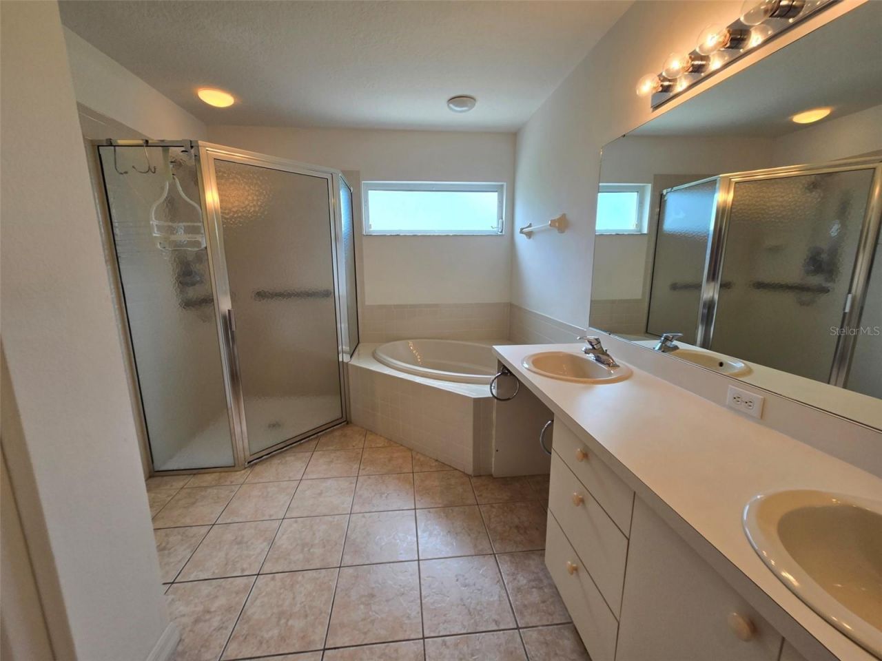5320 Hyland Hills Avenue, Unit 2218, Sarasota, FL 34241 Photo