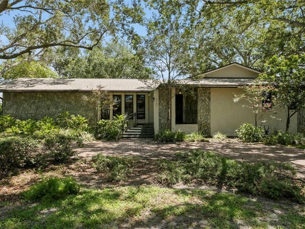3101 WALNUT STREET NE, ST PETERSBURG, FL 33704
