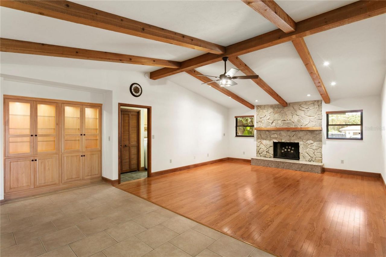 3101 Walnut Street Ne, Saint Petersburg, FL 33704 Photo