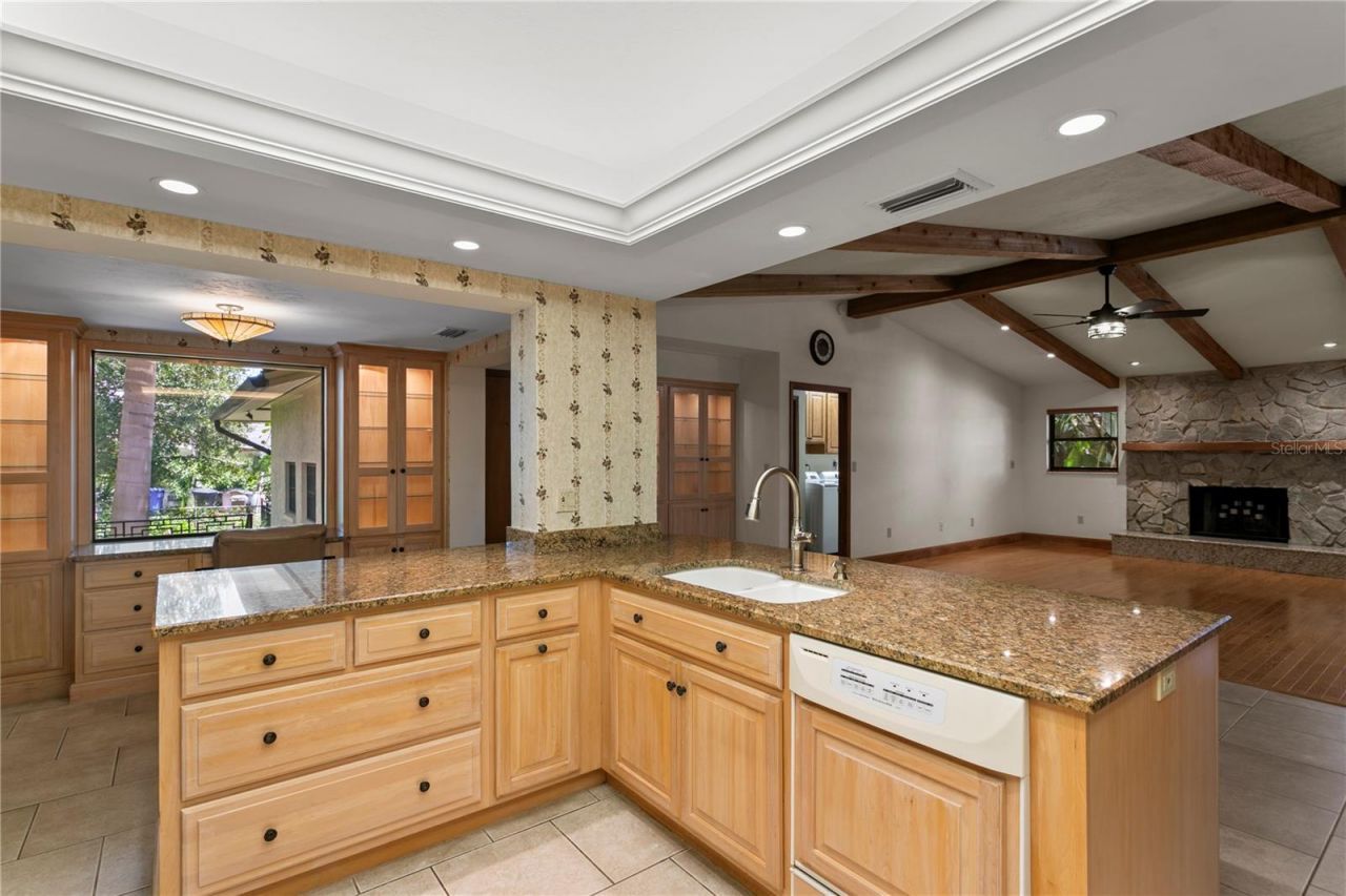 3101 Walnut Street Ne, Saint Petersburg, FL 33704 Photo