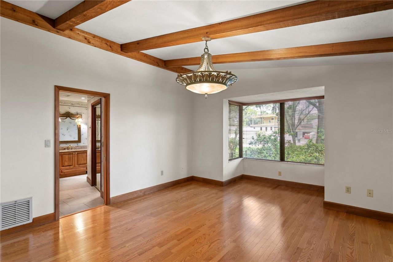 3101 Walnut Street Ne, Saint Petersburg, FL 33704 Photo