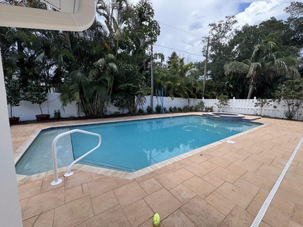 146 Giralda Boulevard Ne, Saint Petersburg, FL 33704 Photo