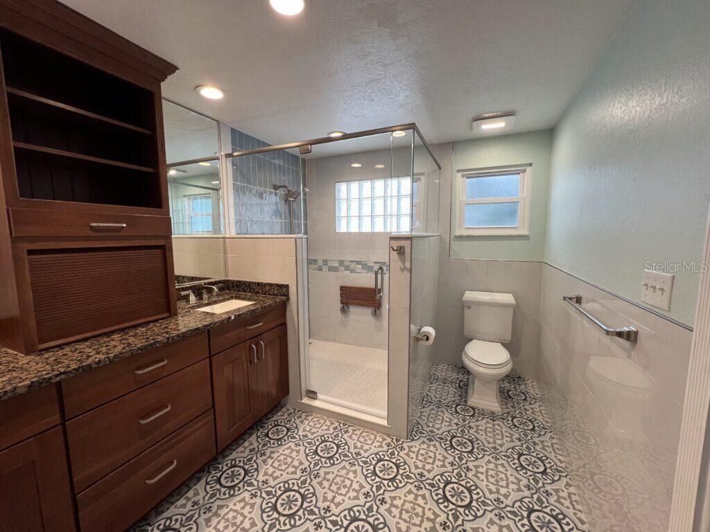 146 Giralda Boulevard Ne, Saint Petersburg, FL 33704 Photo