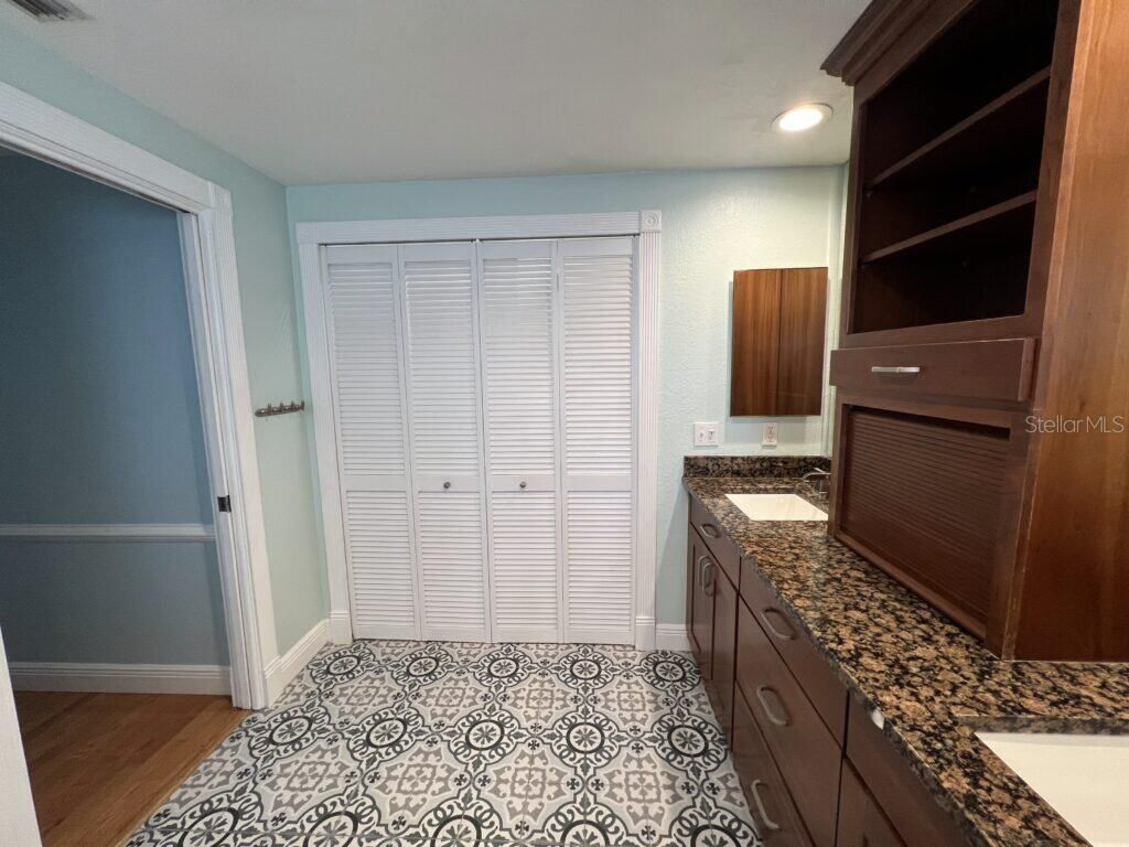 146 Giralda Boulevard Ne, Saint Petersburg, FL 33704 Photo