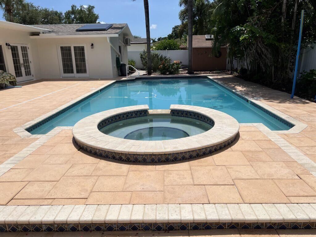 146 Giralda Boulevard Ne, Saint Petersburg, FL 33704 Photo