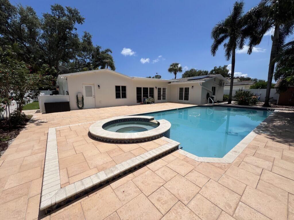 146 Giralda Boulevard Ne, Saint Petersburg, FL 33704 Photo