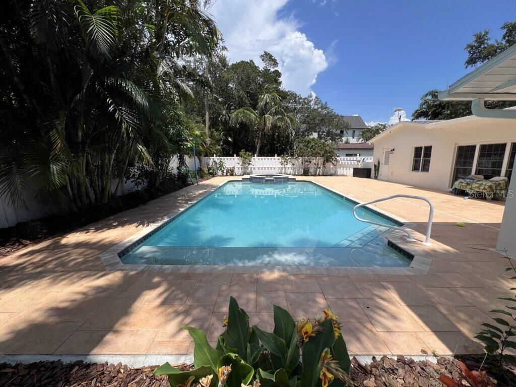 146 Giralda Boulevard Ne, Saint Petersburg, FL 33704 Photo