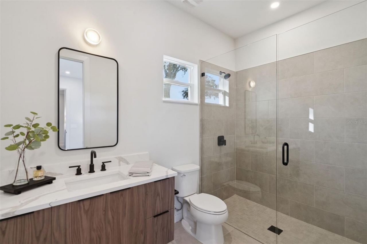 439 Skyfield Court , Lady Lake, FL 32159 Photo