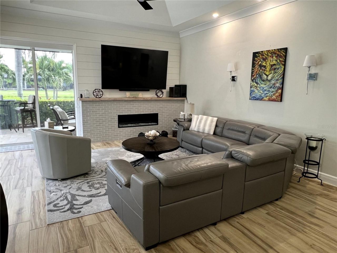 7555 Tori Way , Bradenton, FL 34202 Photo