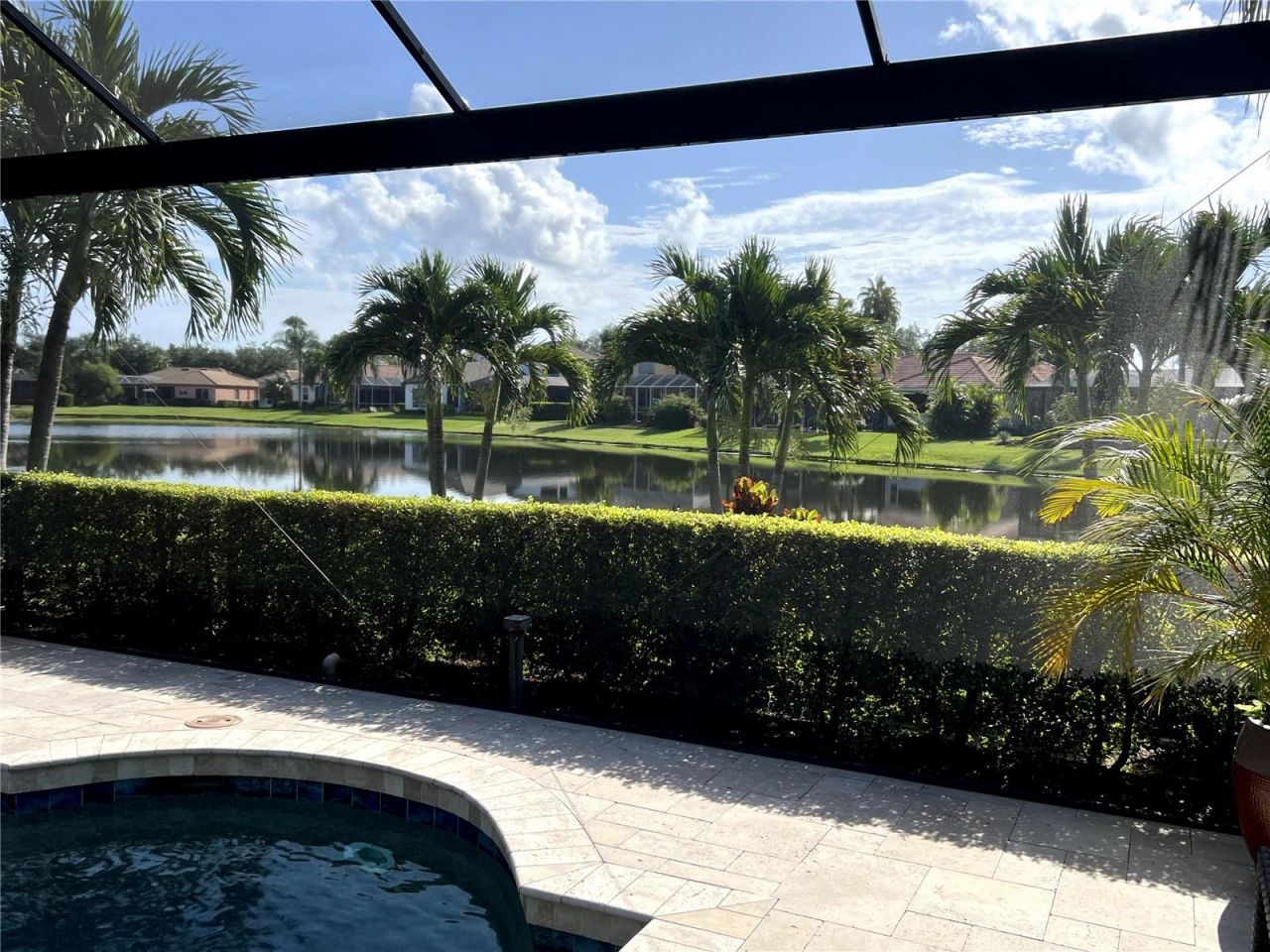 7555 Tori Way , Bradenton, FL 34202 Photo