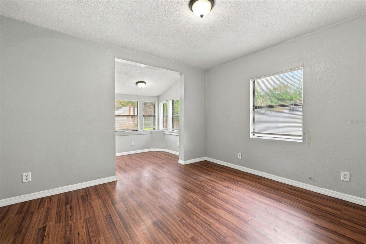 1521 12th Street S, Saint Petersburg, FL 33705 Photo