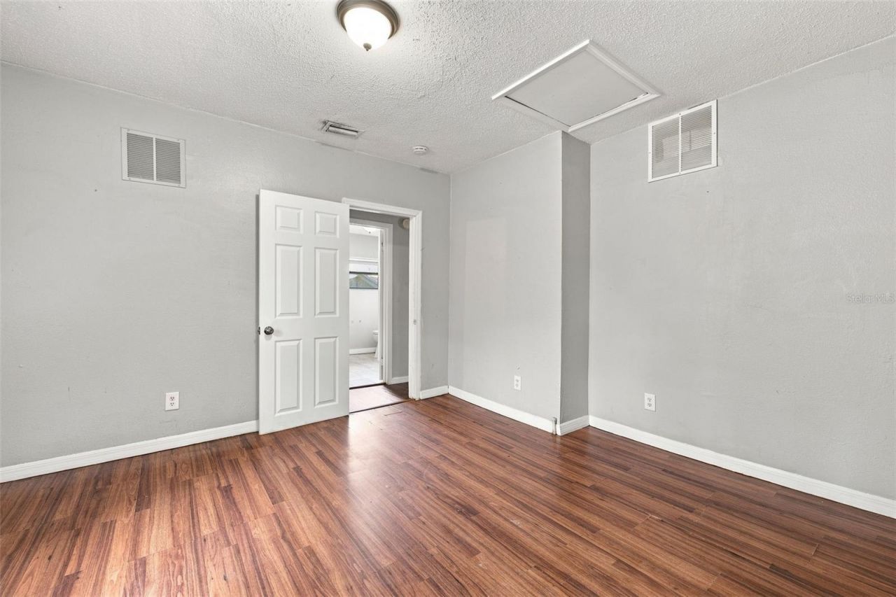 1521 12th Street S, Saint Petersburg, FL 33705 Photo