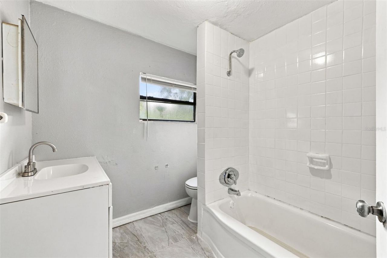 1521 12th Street S, Saint Petersburg, FL 33705 Photo