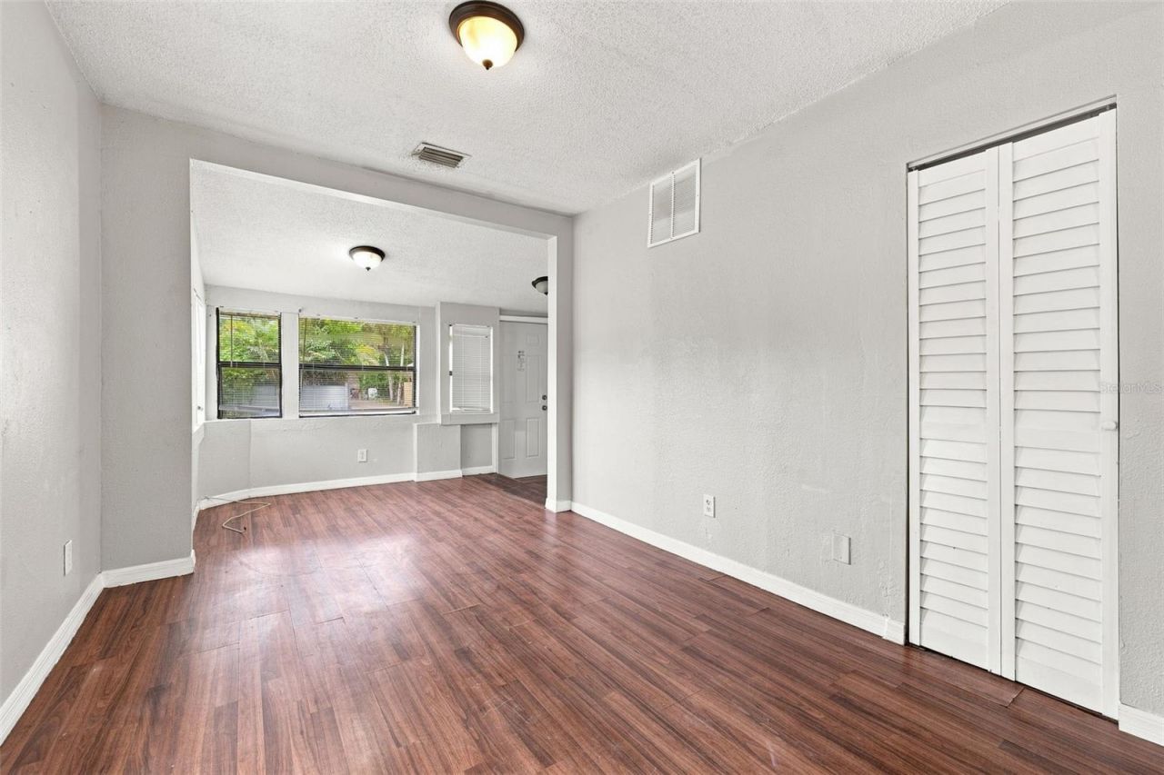 1521 12th Street S, Saint Petersburg, FL 33705 Photo