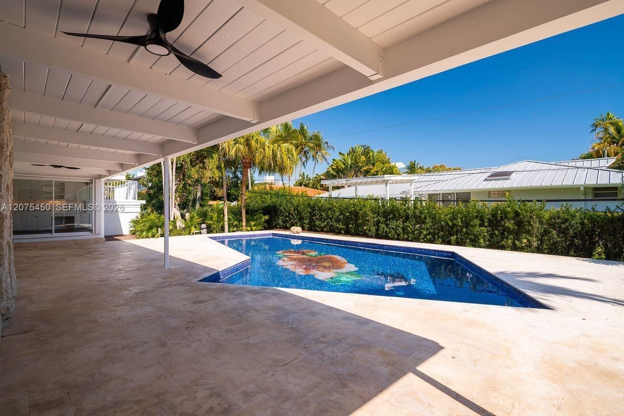 669 S Mashta Dr , Key Biscayne, FL 33149 Photo