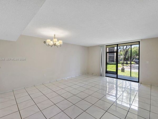 8420 SW 133rd Ave Rd, Unit 105, Miami, FL 33183