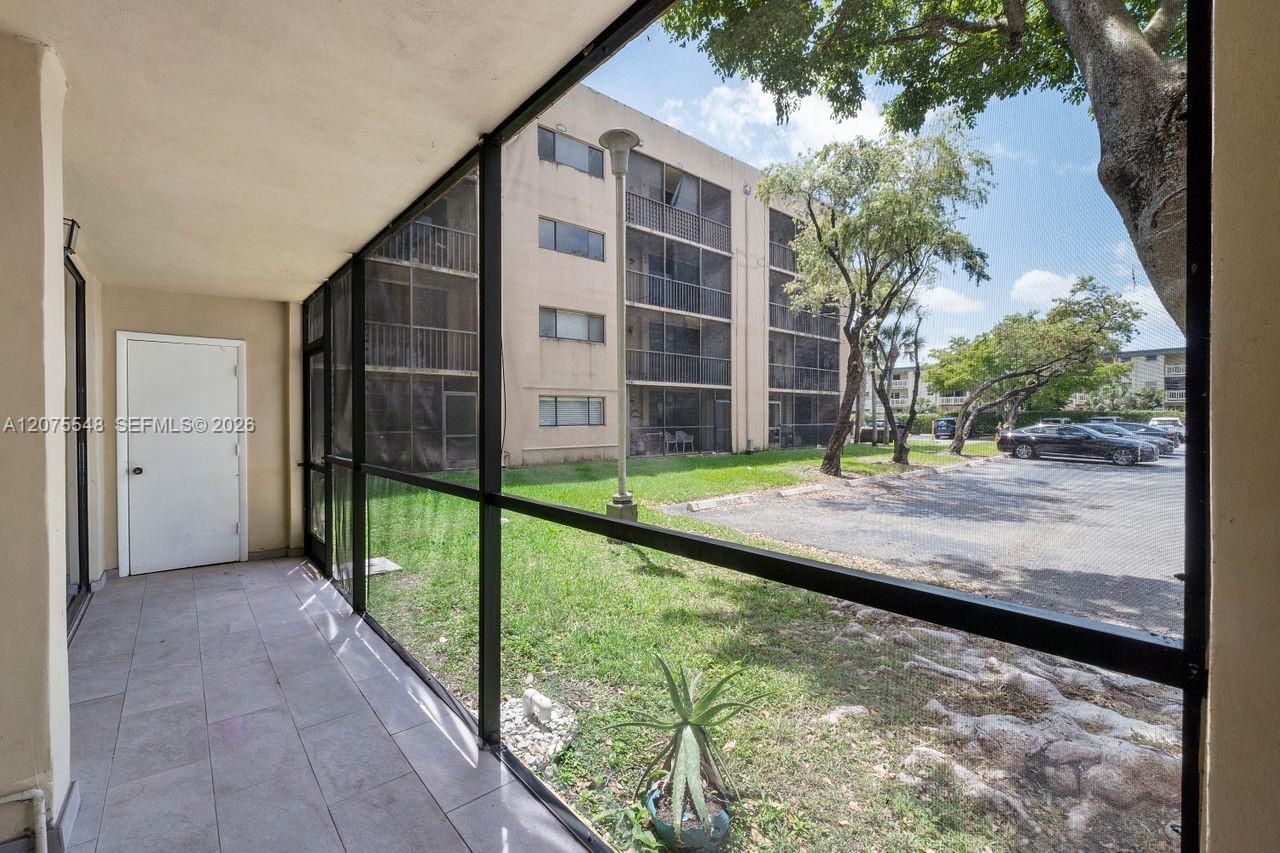 8420 SW 133rd Ave Rd, Unit 105, Miami, FL 33183 Photo