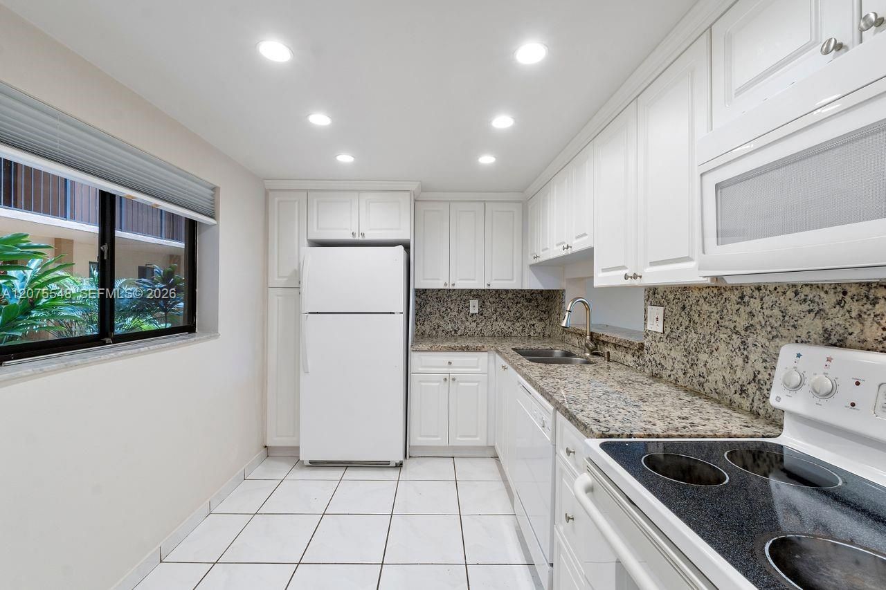8420 SW 133rd Ave Rd, Unit 105, Miami, FL 33183 Photo