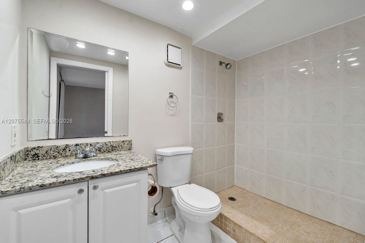 8420 SW 133rd Ave Rd, Unit 105, Miami, FL 33183 Photo