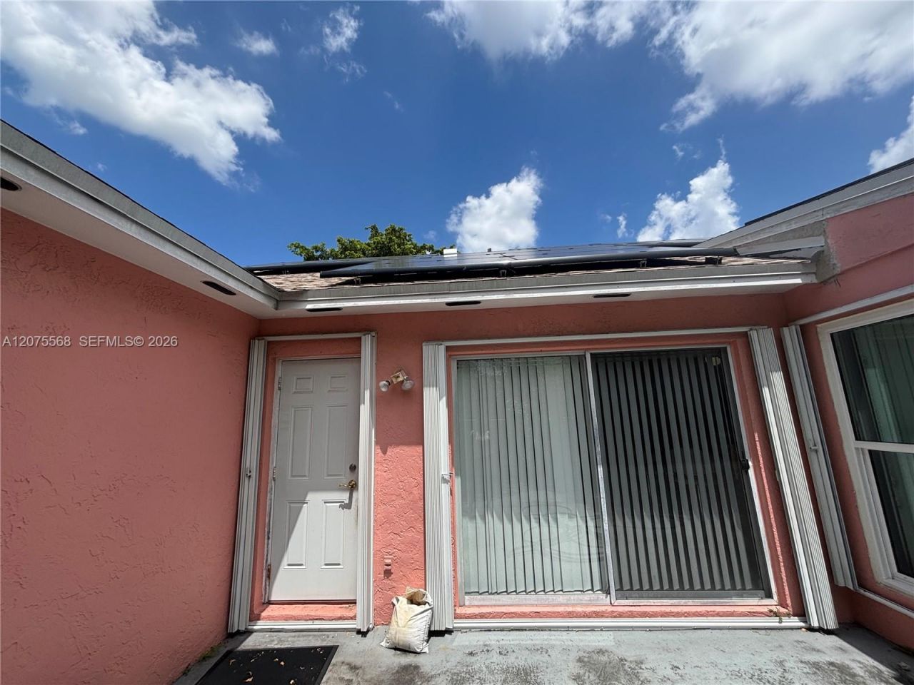 9510 Ashley Dr , Miramar, FL 33025 Photo