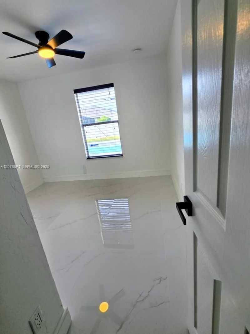 626 SW 25th Ter, Cape Coral, FL 33914 Photo