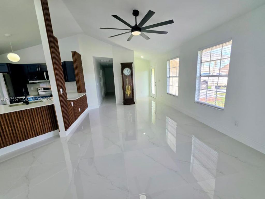 626 SW 25th Ter, Cape Coral, FL 33914 Photo