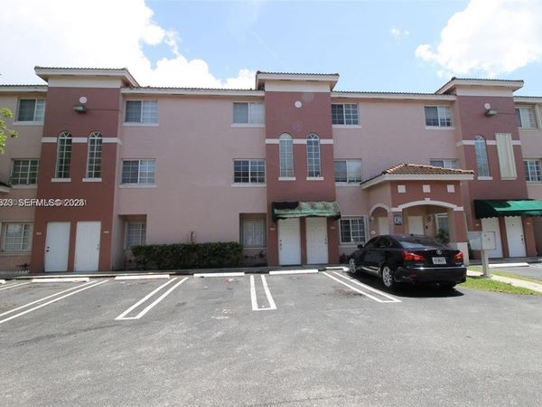 12005 SW 14th St , Unit 407-D, Miami, FL 33184
