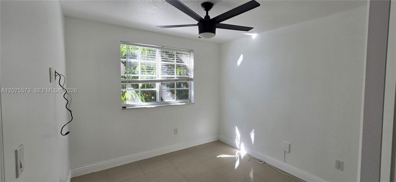 12005 SW 14th St , Unit 407-D, Miami, FL 33184 Photo