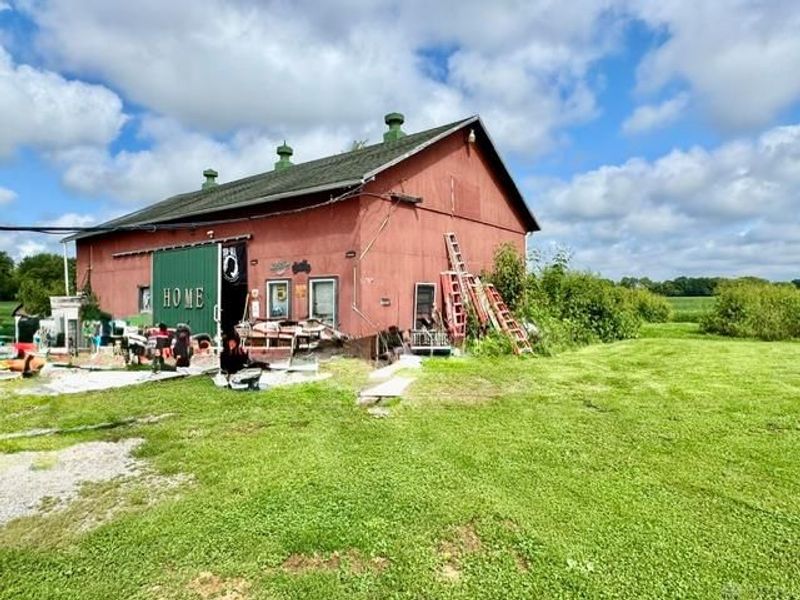 3069 Phillipsburg Union Road, Union, OH 45322 Photo 4