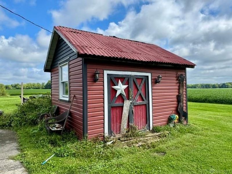 3069 Phillipsburg Union Road, Union, OH 45322 Photo 7