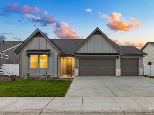 433 Hidden Mill Ct, Middleton, ID 83644