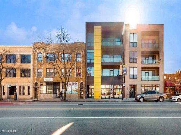 2335 W Chicago Avenue , Unit 2R, Chicago, IL 60622