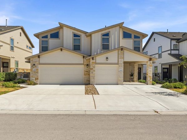 2210A Cornfield DR, Pflugerville, TX 78660