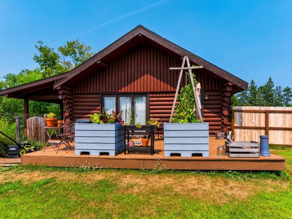 718 Stoner Avenue SE, Bemidji, MN 56601
