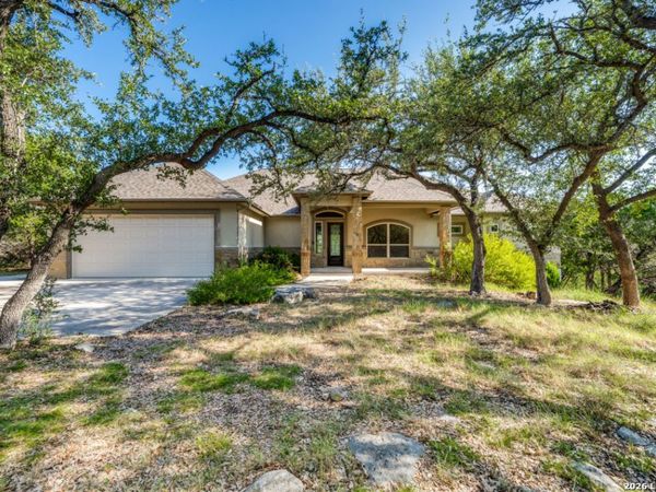 737 Flaman Rd, Canyon Lake, TX 78133